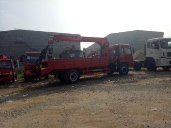 圖 隨車吊廠家直銷 北京專用車采購(gòu)新選擇